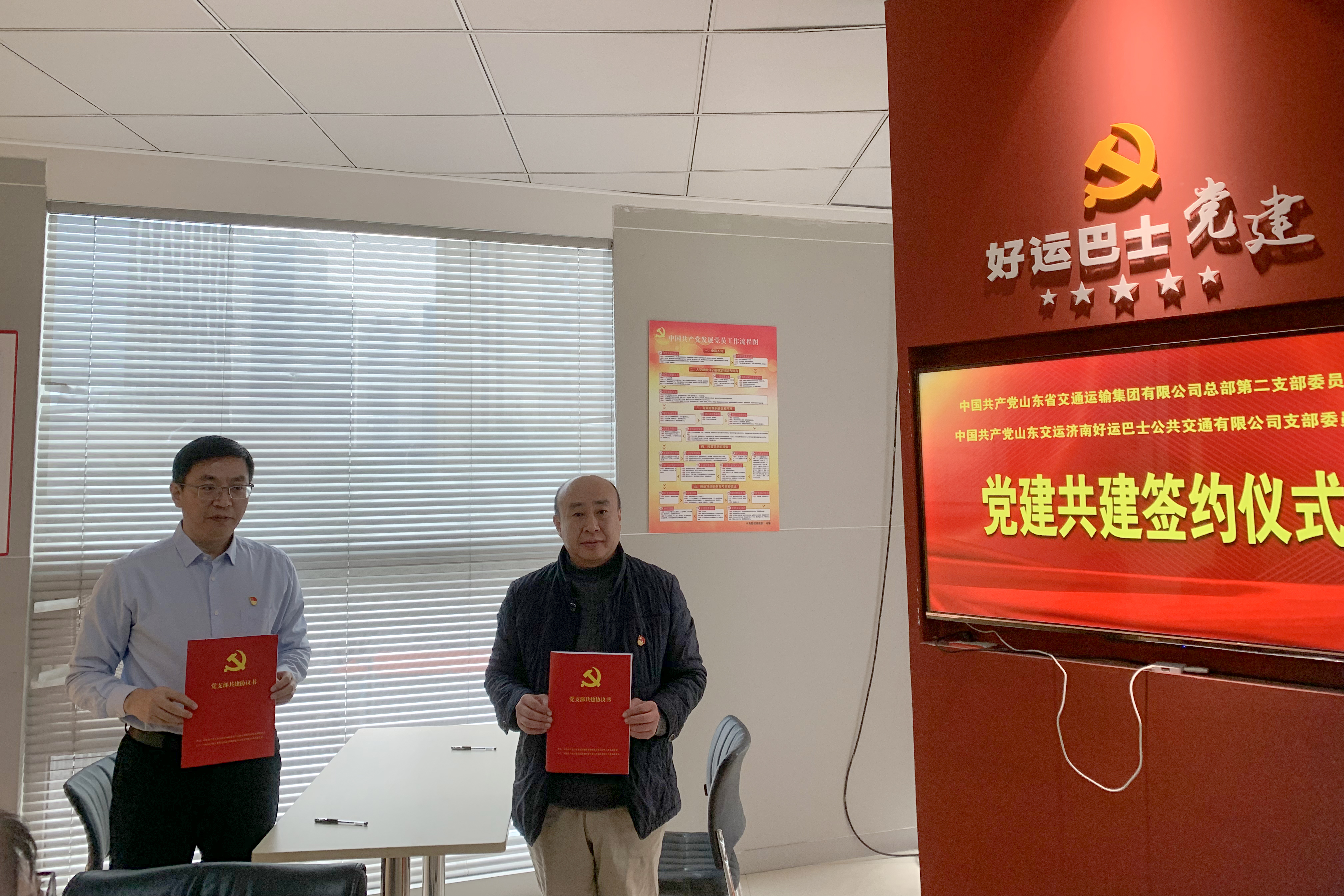 ae5c841695abcff579d06424bbf608a7.jpg ae5c841695abcff579d06424bbf608a7.jpg