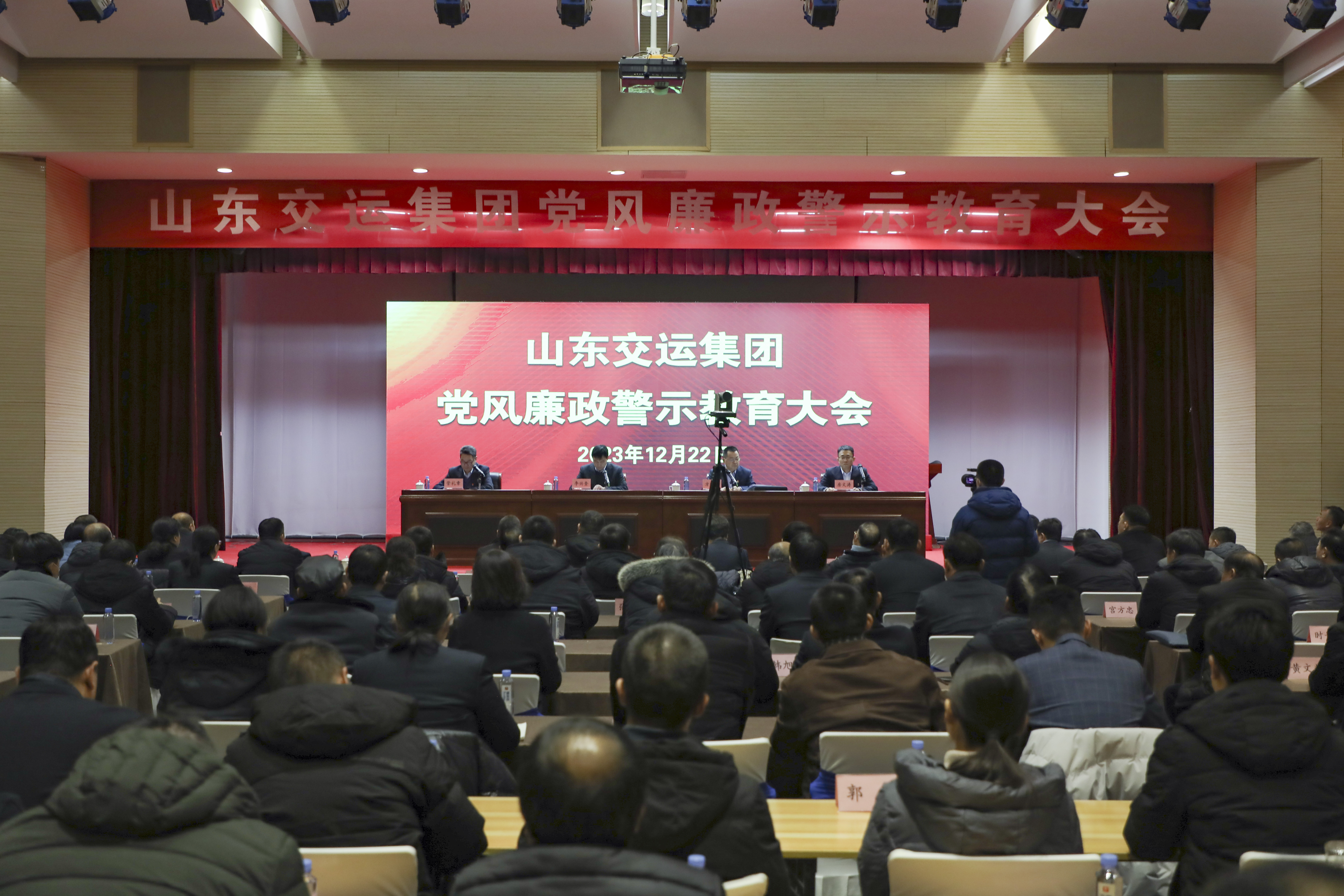 979ed07b575b1957258ba7379f5e21c2.jpg 979ed07b575b1957258ba7379f5e21c2.jpg